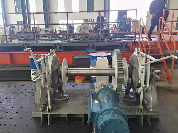 26 mm Electric Double Gypsy Windlass Finished853576.jpg 26 mm Electric Double Gypsy Windlass Finished.jpg